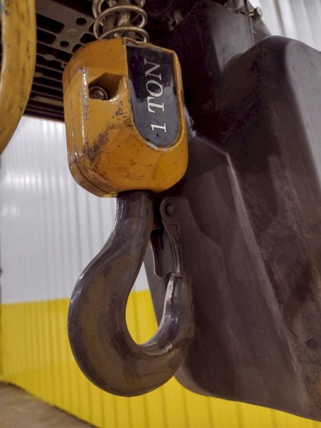 1 TON KONE MODEL @XN10100015P16S1C KONECRANES ELECTRIC CHAIN HOIST: STOCK 18707