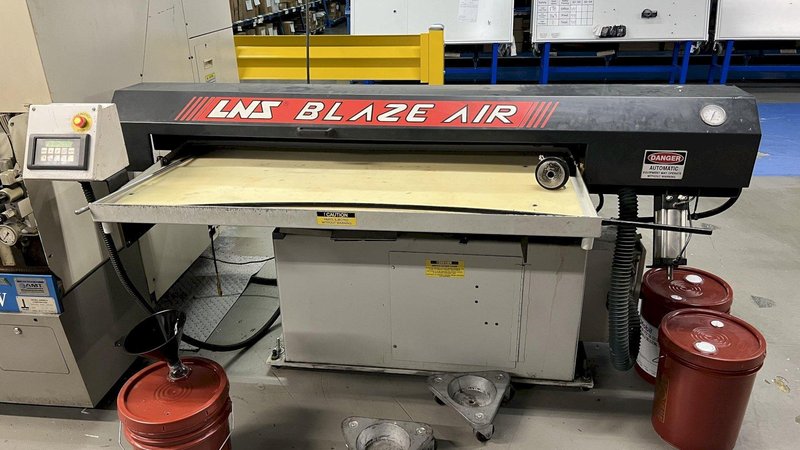LNS Blaze 6104-U48 Automatic Parts Unloader, S/N 6104-114-48.