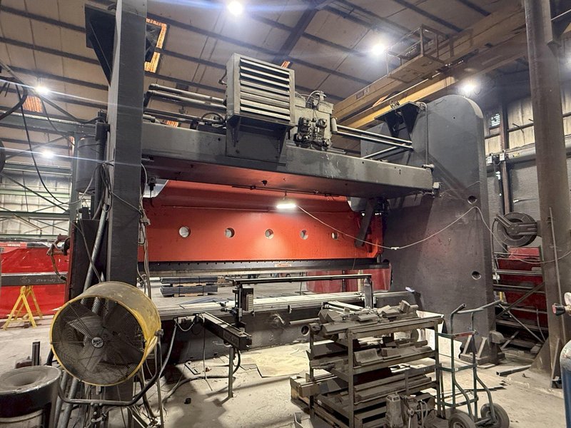 1,250 TON X 20' CINCINNATI 1250HX16 HYDRAULIC PRESS BRAKE. STOCK # 0429726