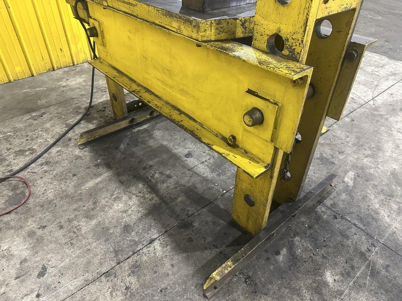 200 TON ENERPAC H-FRAME PRESS: YOBRO #24008