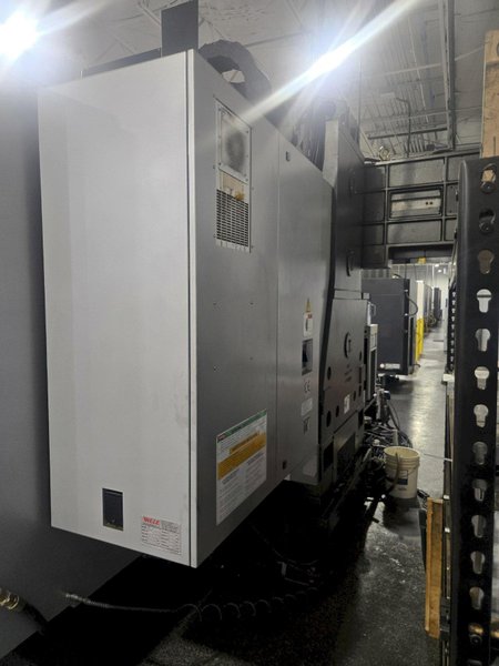 2015 Toyoda FV-1680 CNC Vertical Machining Center For Sale