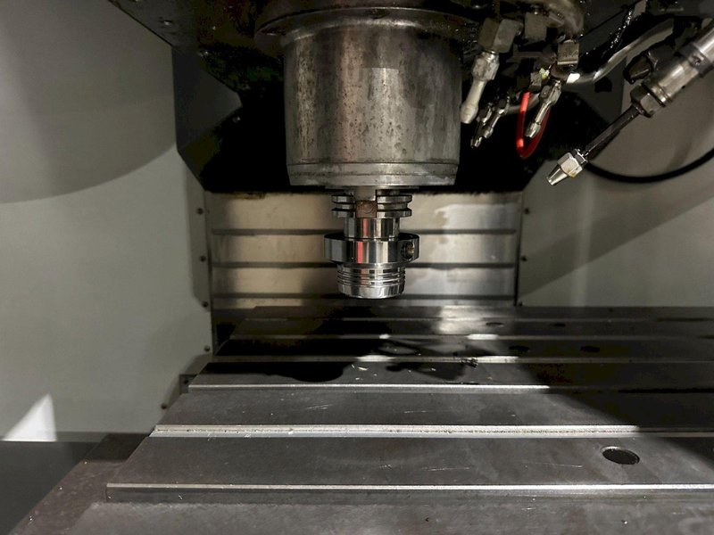 2016 HAAS VF-3YT Vertical Machinery Center