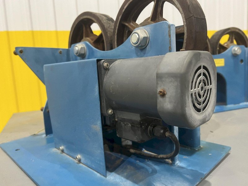 1300 LBS LACROIX POWERED &amp; IDLER TANK TURNING ROLLS: STOCK #18445