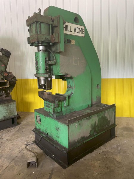 125 TON HILL ACME MODEL #7 SINGLE END HYDRAULIC PUNCH: STOCK #14713