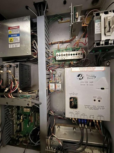 Haas VF-3D CNC Vertical Machining Center – 4th Axis Ready Mill