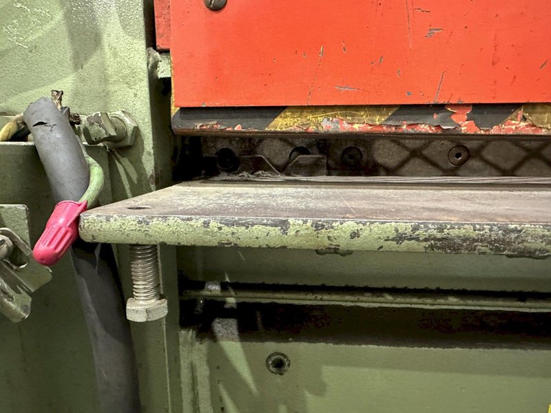 40 TON METAL MUNCHER HYRAULIC IRONWORKER: STOCK #77878