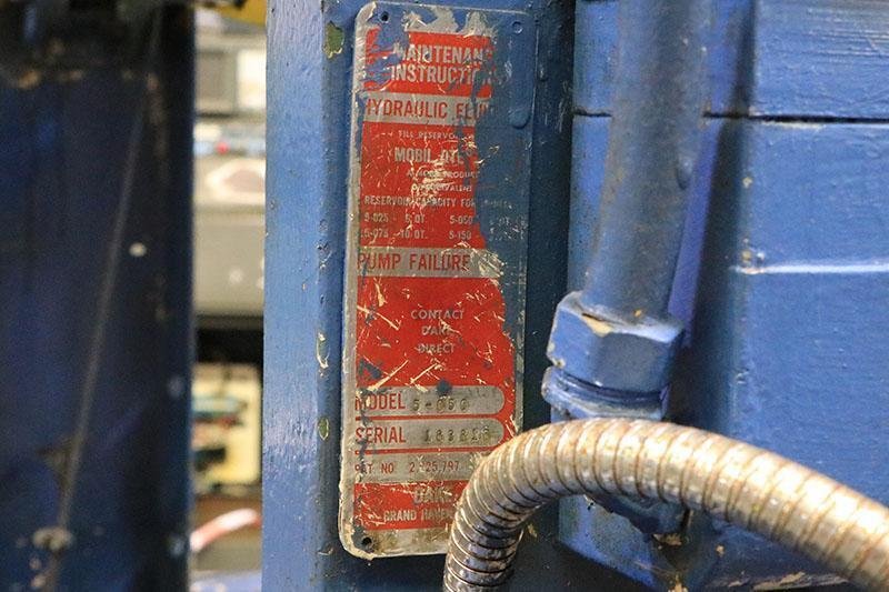 75 TON DAKE H-FRAME ELEC-DRAULIC HYDRAULIC PRESS MODEL 5-075