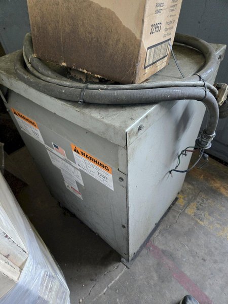 30 KVA FEDERAL PACIFIC TRANSFORMER STOCK# 0652126