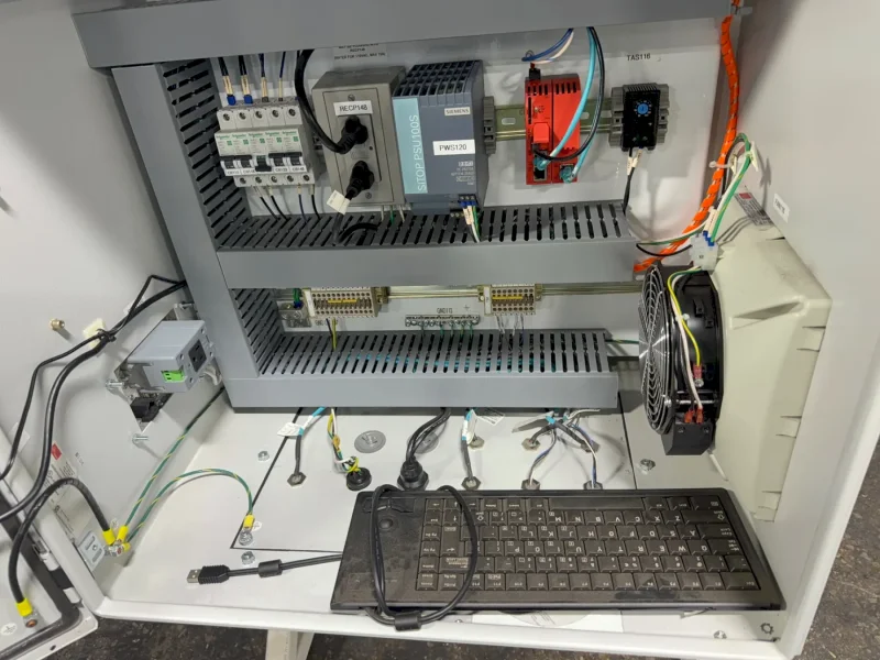 PEPPER + FUCHS INDUSTRIAL CONTROL PANEL  -  911111–4554