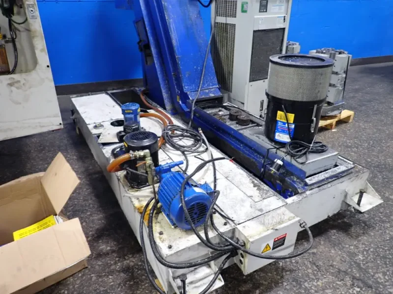 DAEWOOD CNC HORIZONTAL MACHINING CENTER  -  DHP-400