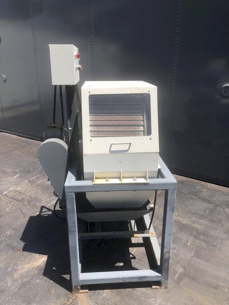 TMI DOMTAR MODEL 71-77 WOOD CHIP CLASSIFIER VARIABLE SLOT THICKNESS TESTER: STOCK #16774