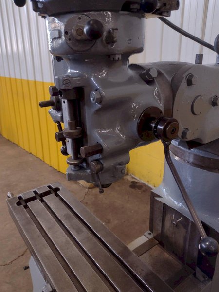 1.5 HP BRIDGEPORT RAM TYPE VERTICAL MILL: STOCK #18811