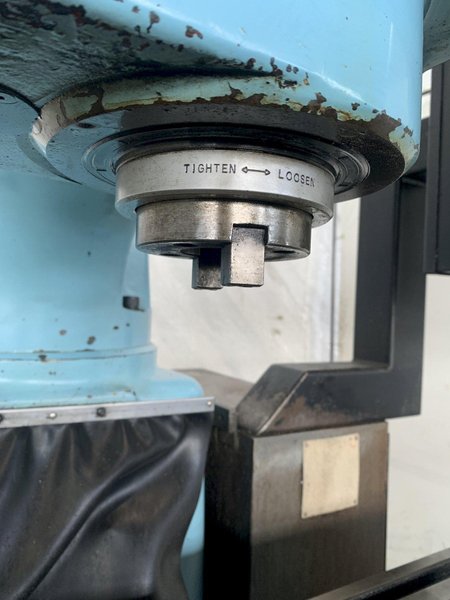 7.5 HP HURCO HAWK 5D CNC VERTICAL MILL. STOCK # 0361924.