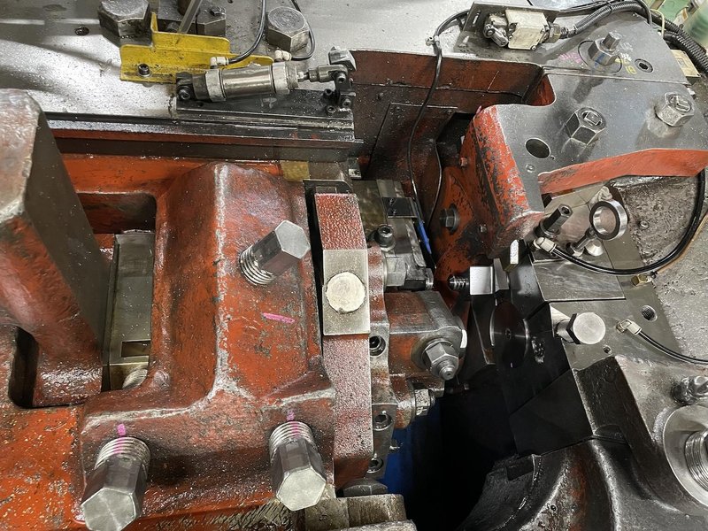 National Model 750 High Speed Double Stroke Roller Header