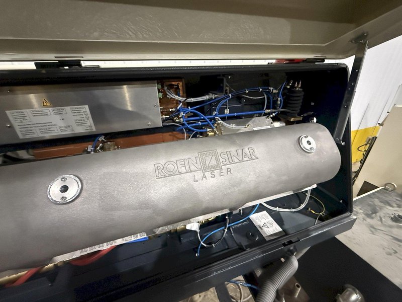 3000 WATT ROFIN SINAR MODEL #DC-030 LASER WELDER: YOBRO #24404