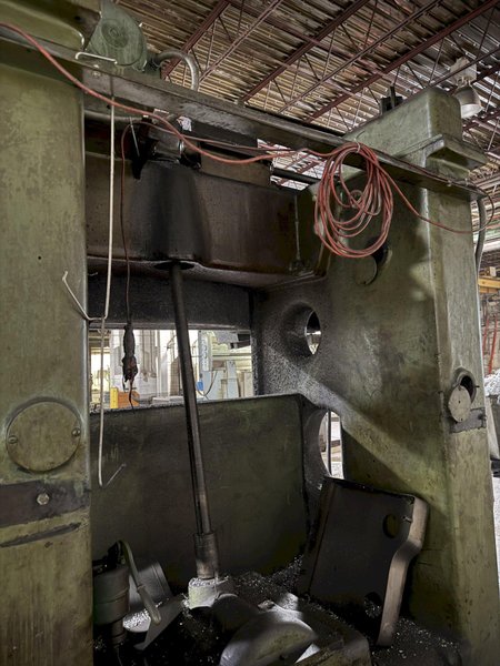 KING VERTICAL TURRET LATHE. STOCK # 0546426