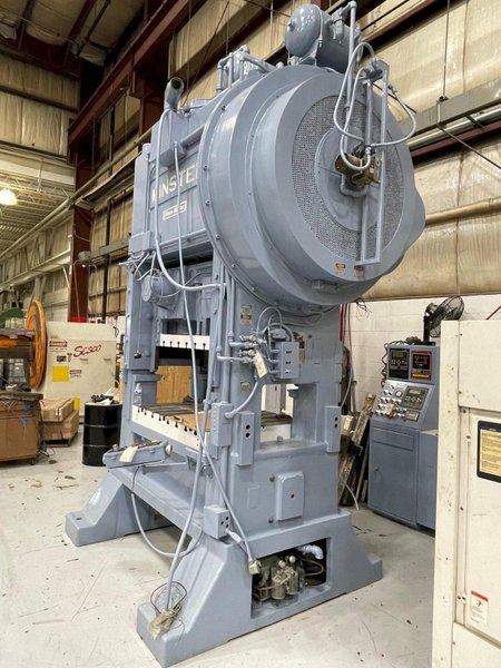 150 ton Minster P2-150-54 Piece-Maker Highspeed Mechanical Press, New 1980