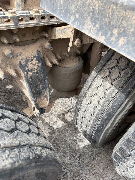 2020 Freightliner Cascadia 1FUJHHDV0LLLC1688