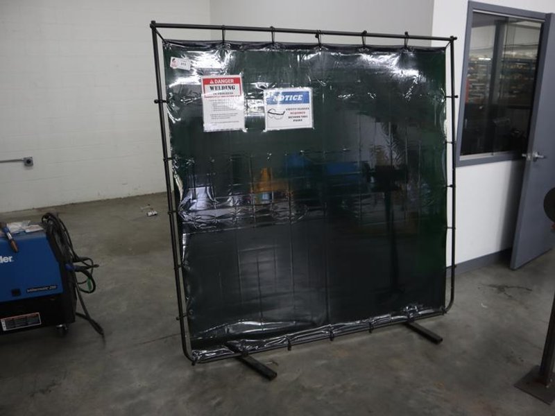 Welding Curtain, 6' x 6' with Stand- Auction Item