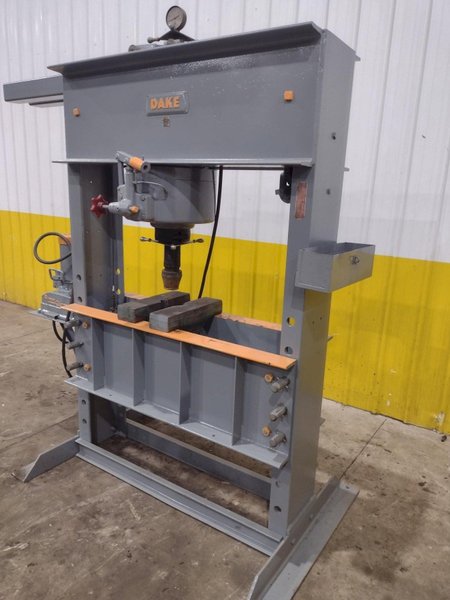 125 TON X 48" DAKE H-FRAME HYDRAULIC PRESS: YOBRO #24587