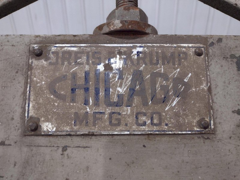 8&#039; x 1/4&quot; CHICAGO DREIS &amp; KRUMP POWERED APRON BRAKE: STOCK 23704