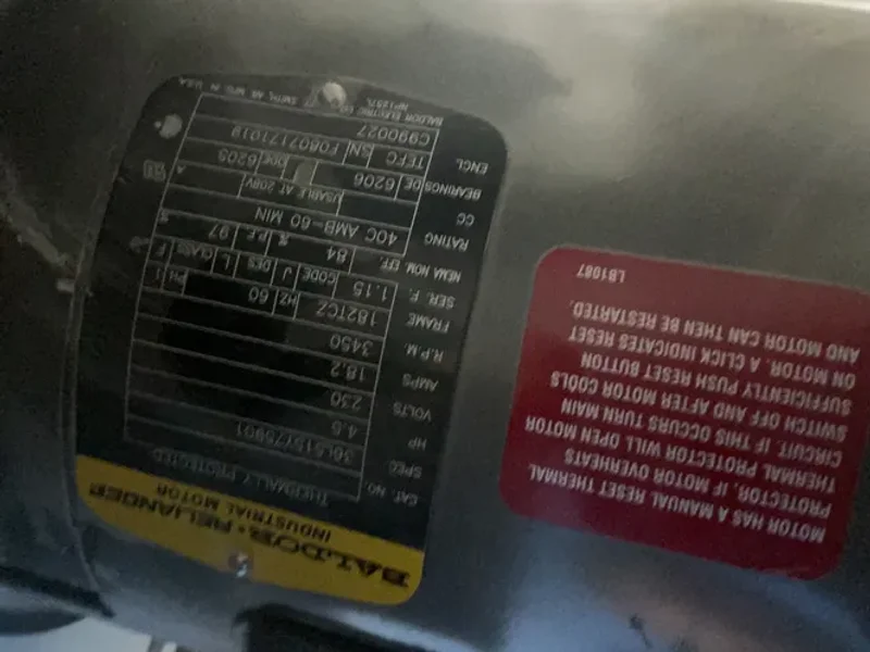 LAGUNA / ACM 16” VERTICAL BAND SAW   -  LT 1 HD 16”