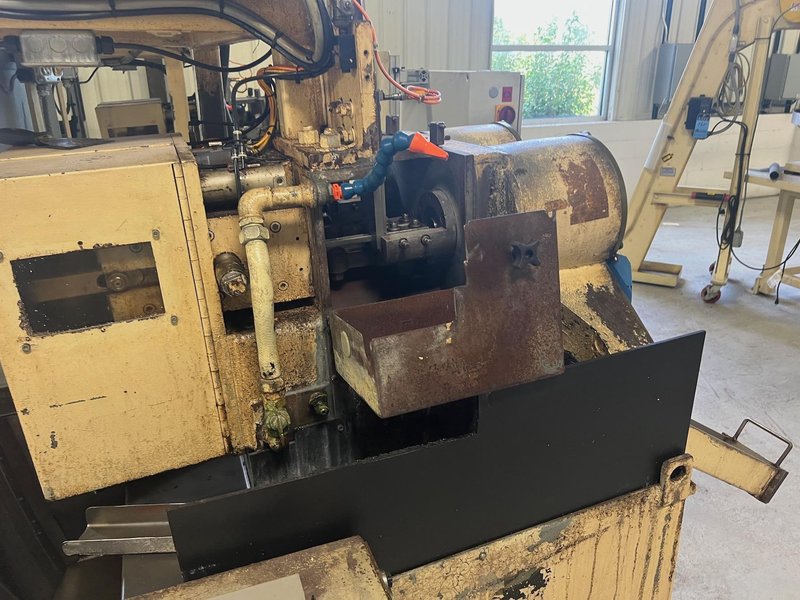 Nutap Model MAS-14V Twin Spindle High Speed Bent Shank Tapper