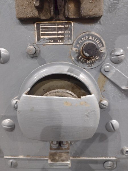 36" DOALL MODEL #3613-1 VERTICAL BANDSAW: YOBRO #24515