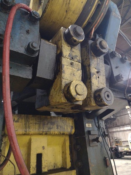 600 TON MINSTER MODEL #90-600 KNUCKLE JOINT PRESS, 4" STROKE: STOCK #22197
