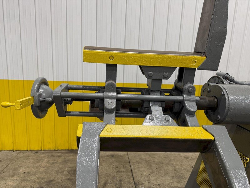 2500 LBS X 12&quot; COOPER WEYMOUTH DOUBLE END PULL-OFF COIL REEL UNCOILER: STOCK #22619