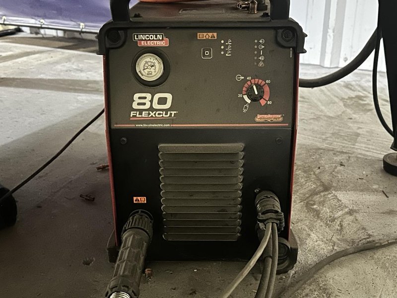 5′ x 10′ Lincoln Electric Torchmate 4510 CNC Plasma Cutting System, 2023 – Flexcut 80
