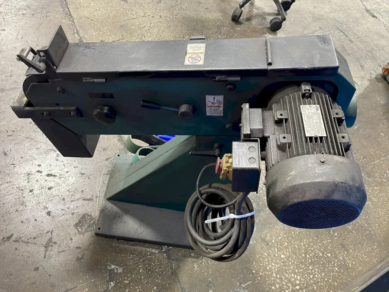 GRIZZLY INDUSTRIAL INC 3” X 79” METALWORKING SANDER  -  G0489