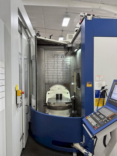 Used 2015 Grob G550 5-Axis CNC Horizontal Machining Center For Sale with 10 Station Pallet Pool