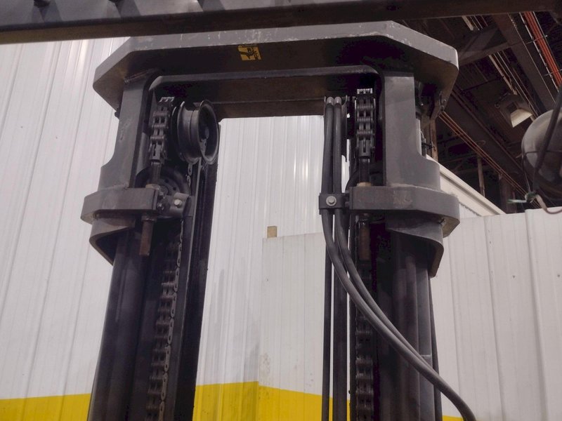 10,000 LBS CATERPILLAR MODEL #GC45KSWB FORKLIFT: YOBRO #25703