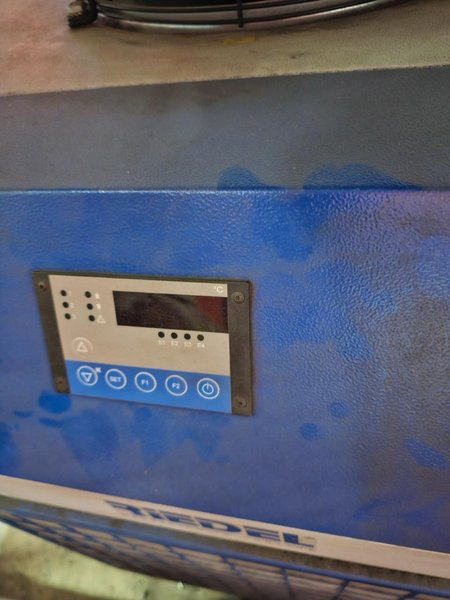 FANUC R-2000iB/210F Robot, 2015 – Milco Spot Weld Gun, Integrated Tolomatic IMA33 Servo, Reidel Chiller