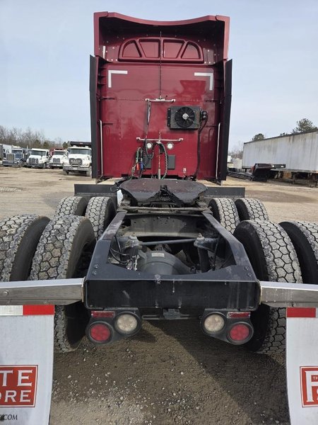 2022 Peterbilt 567 804174