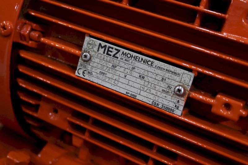 16-1/2" X 25-1/2" COSEN MODEL SH-650M HORIZONTAL SAW: STOCK #75003