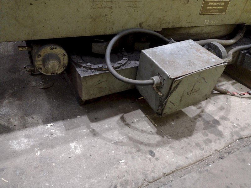 48&quot; X 72&quot; T-SLOTTED POWERED ROTARY TABLE: STOCK #19474