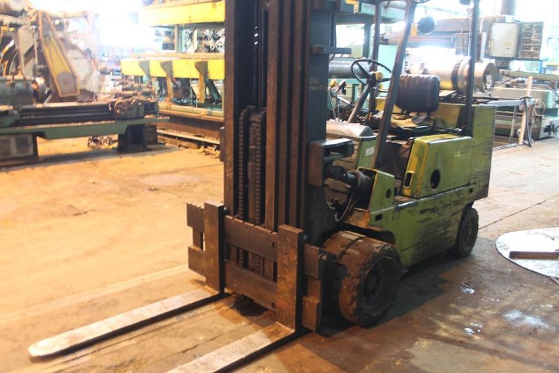 10,000 LBS CLARK PROPANE FORKLIFT: STOCK #56130