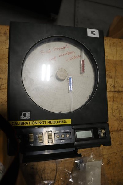 (2) Omega CT485B Temperature and Humidity Recorders with Graph, (1) Sensor- Auction Item