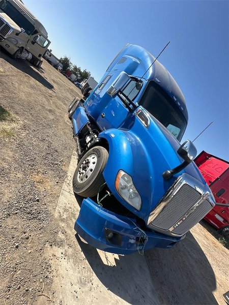 2022 Kenworth T680 1XKYD49X9NJ466983