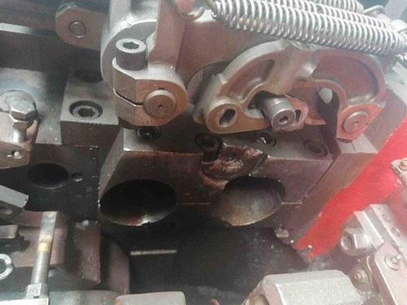 9/16&quot; NATIONAL 89 TWO-DIE THREE PUNCH COLD HEADER