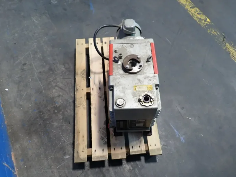EDWARDS PUMP   -  E2M40