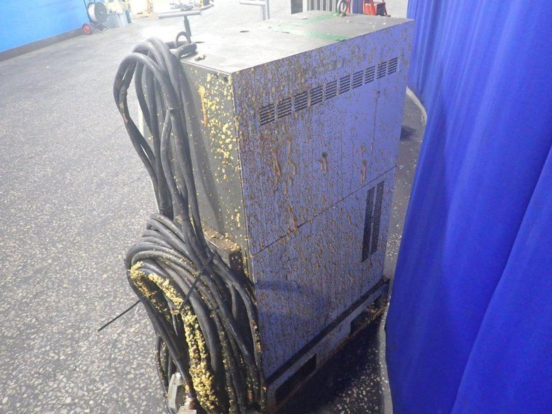 FANUC ROBOT CONTROL  -  A05B-2401-B004 / R-J3