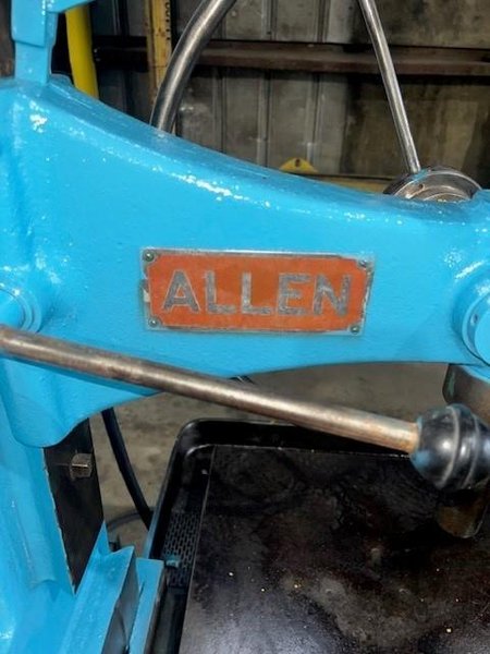 ALLEN FLOOR DRILL PRESS STOCK# 3735