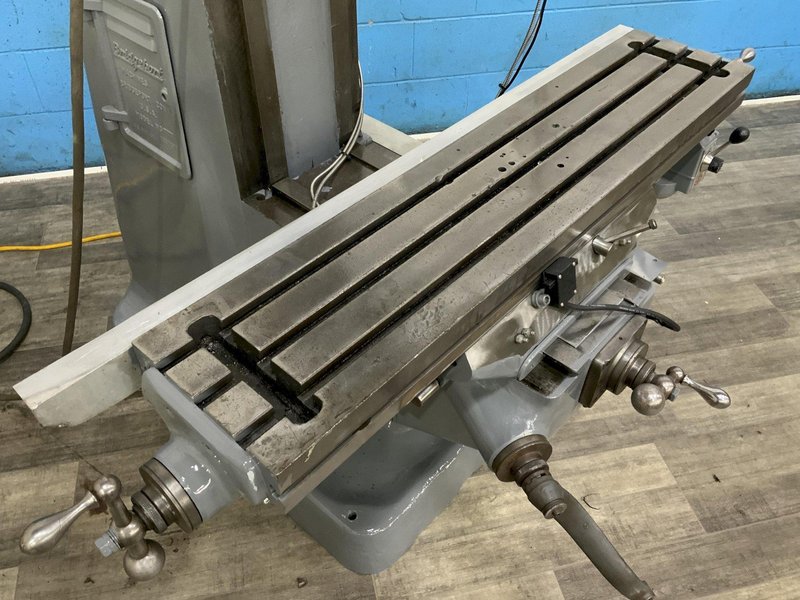 1-1/2 HP BRIDGEPORT RAM TYPE VERTICAL MILL:  STOCK #76551