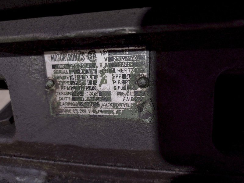 60&quot; X 30&quot; PIQUA SERIES 40 HYDRAULIC VERTICAL BALER: STOCK #18802