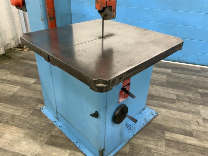 20" DOALL 2013-V VERTICAL BAND SAW: STOCK #81326