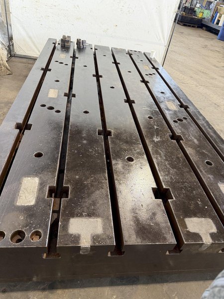 72" X 144" X 15" T-SLOTTED FLOOR PLATE. STOCK # 0114526