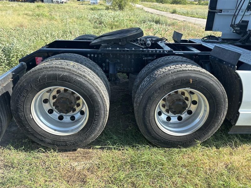 2024 Volvo VNL64T860 4V4NC9EH1RN650847